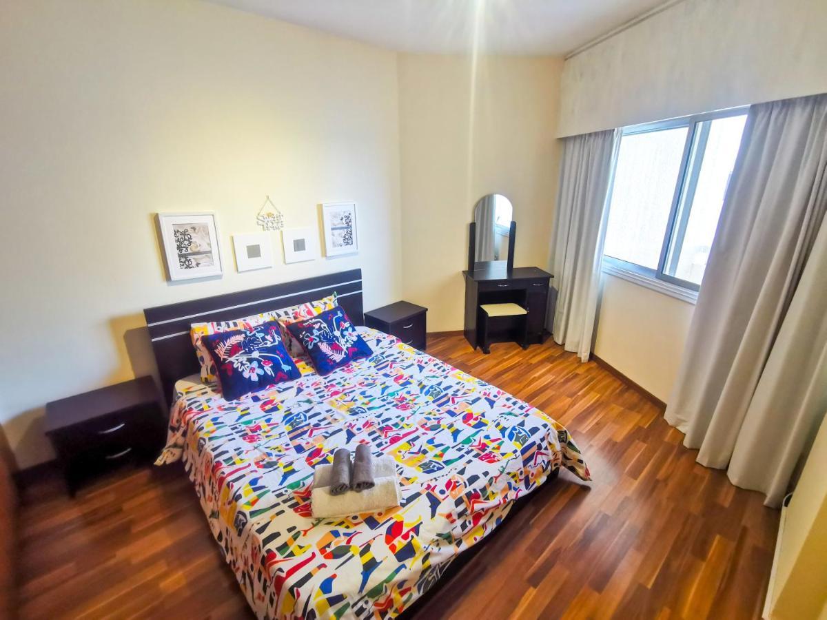 Flirty Flamingo Seaview Seafront Apartment Larnaca Exteriér fotografie